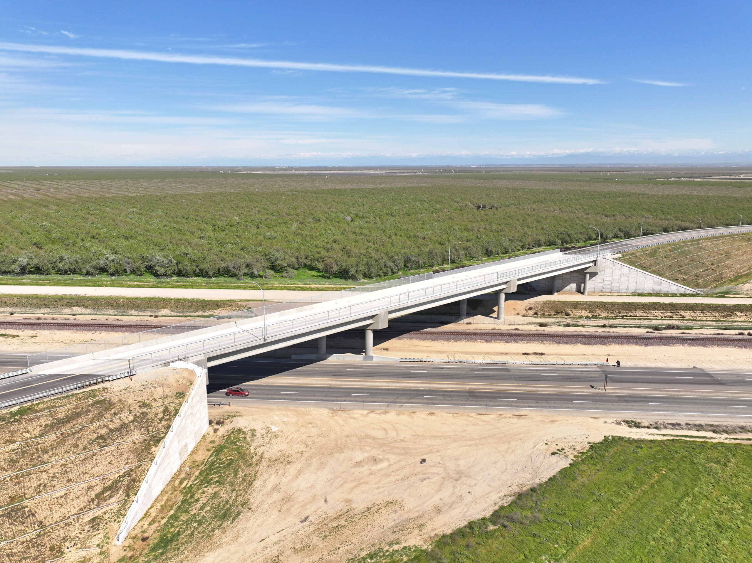 Merced Avenue Grade Separation (drone view)