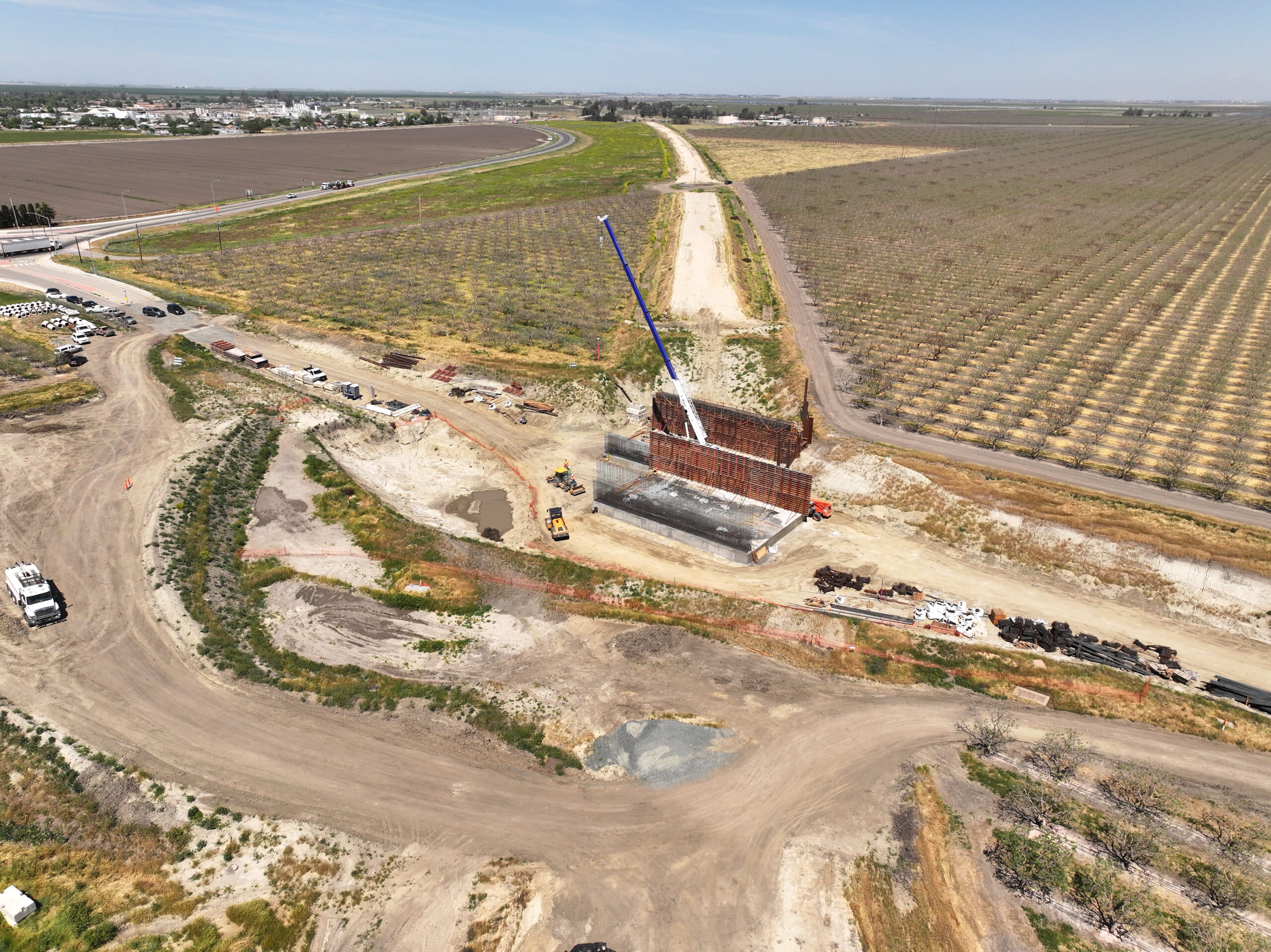 Whitley Avenue Undercrossing (Drone View)