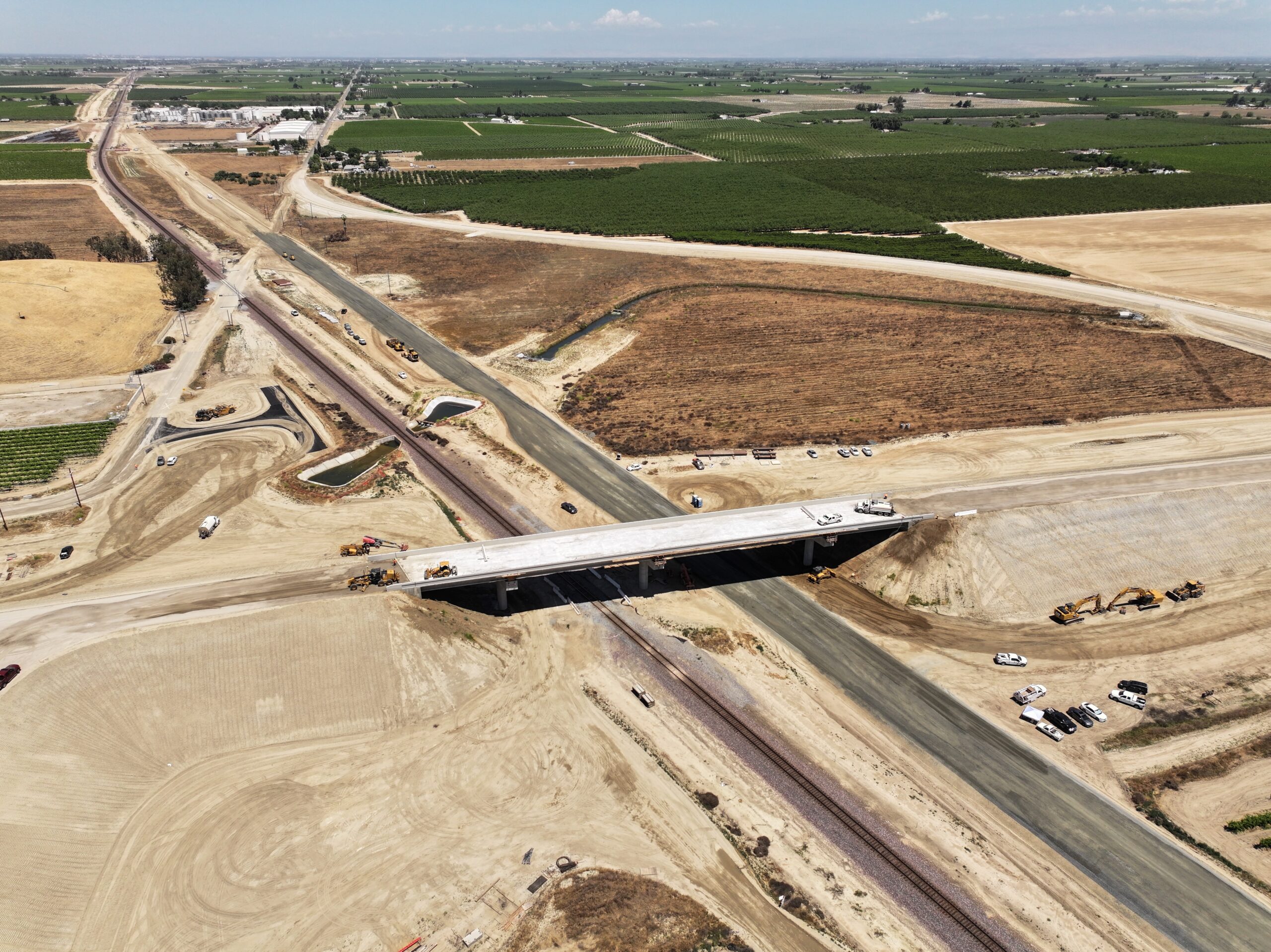 Mountain Avenue Grade Separation (drone view)